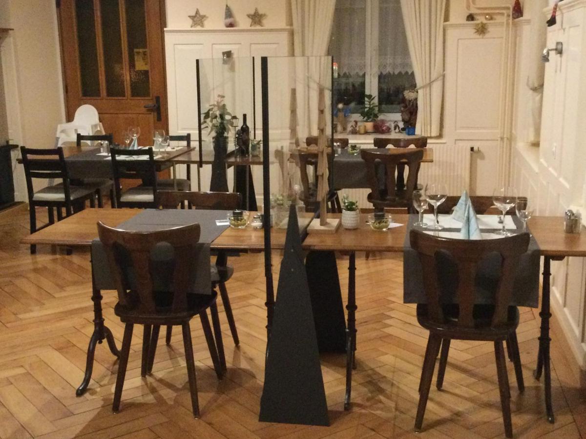 Linthal Hotel Restaurant Raben מראה חיצוני תמונה