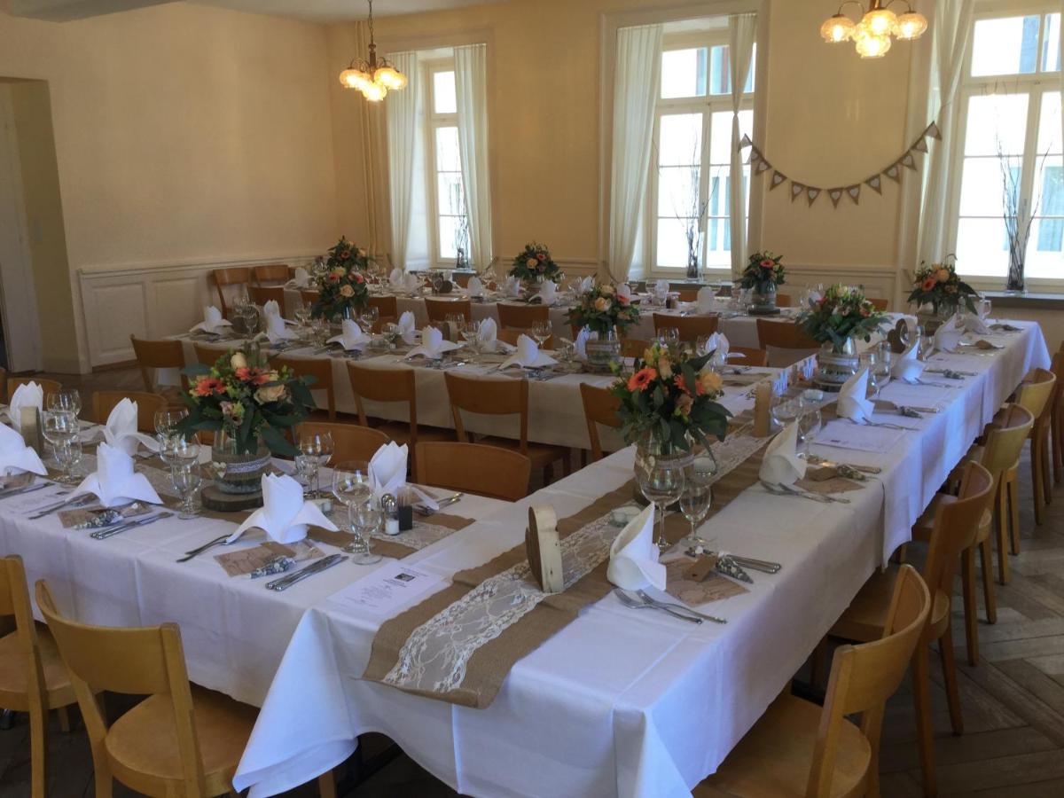 Linthal Hotel Restaurant Raben מראה חיצוני תמונה