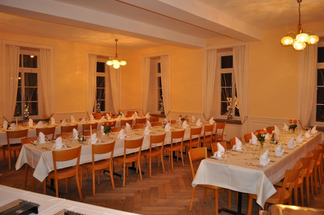 Linthal Hotel Restaurant Raben מראה חיצוני תמונה