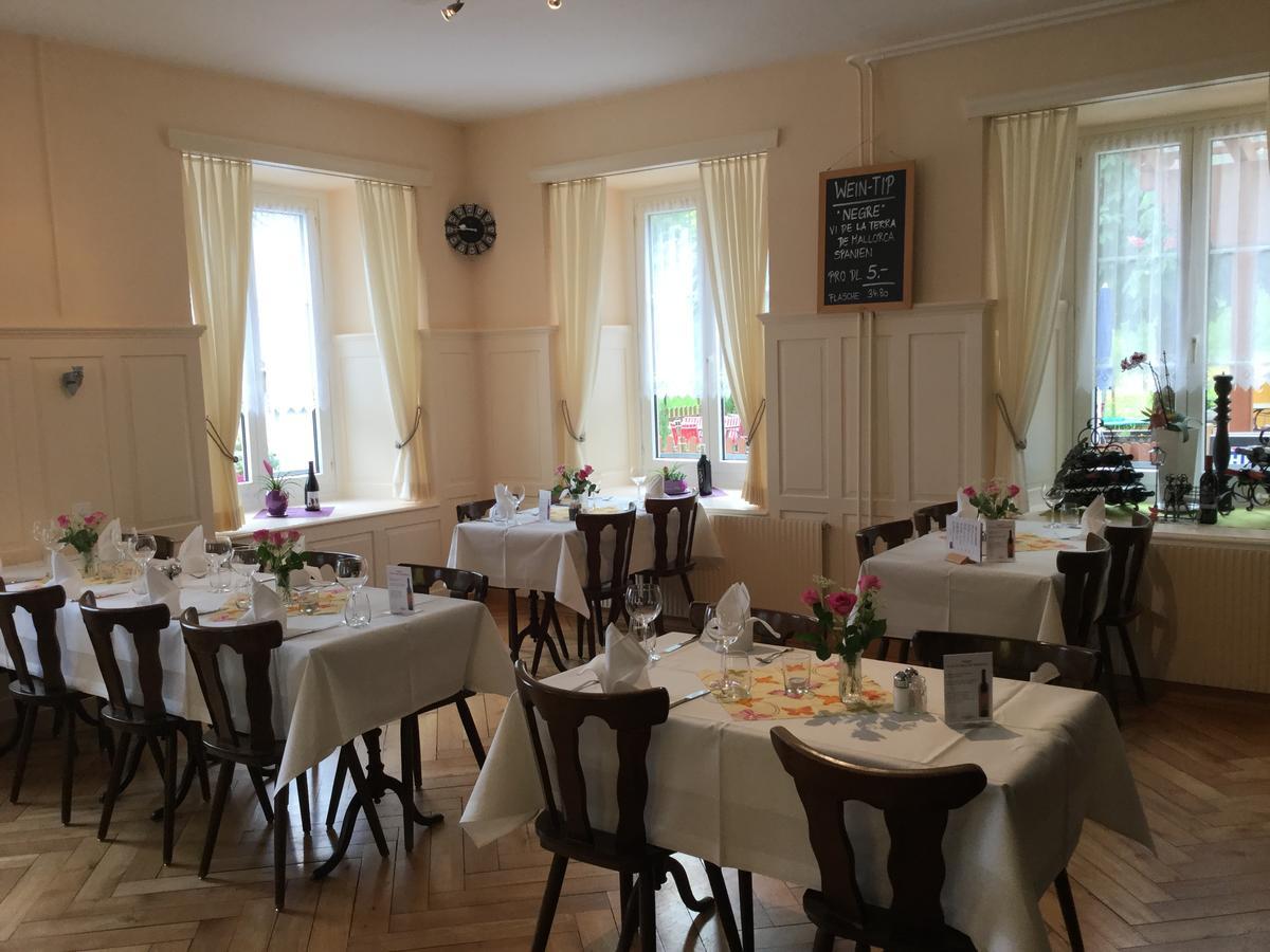 Linthal Hotel Restaurant Raben מראה חיצוני תמונה