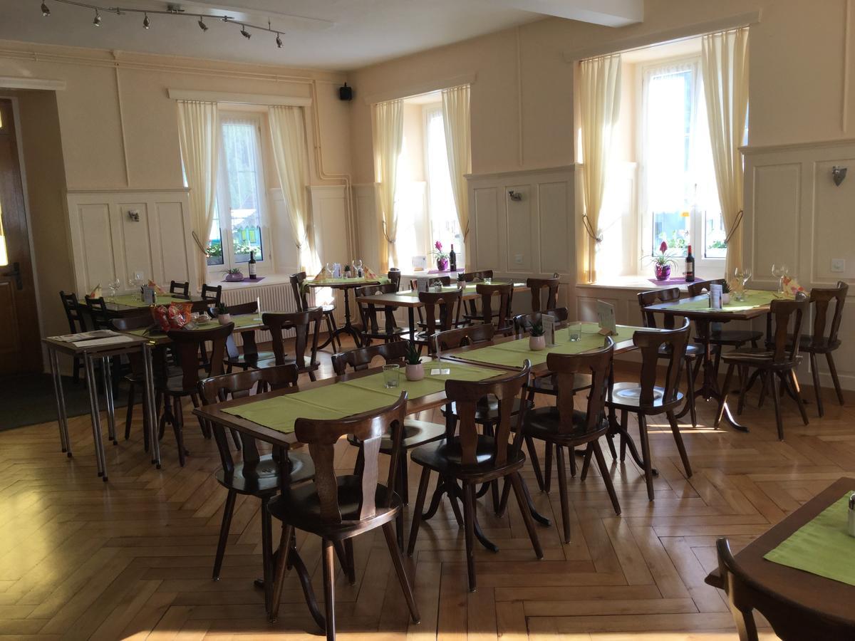 Linthal Hotel Restaurant Raben מראה חיצוני תמונה